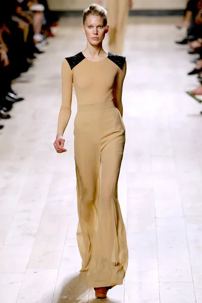 Look 35